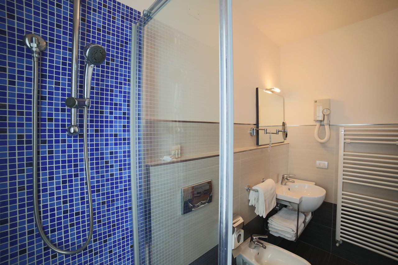 Hotel Caribia Pinarella Cervia Luaran gambar