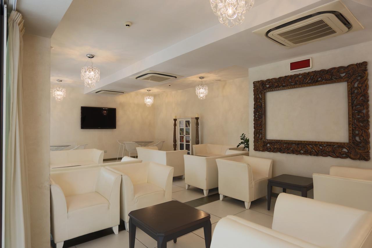 Hotel Caribia Pinarella Cervia Luaran gambar